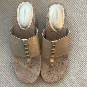 Alex Marie Sandals Size 7.5 Soft Gold color
